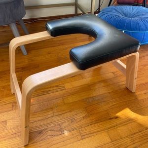 Feet up handstand trainer